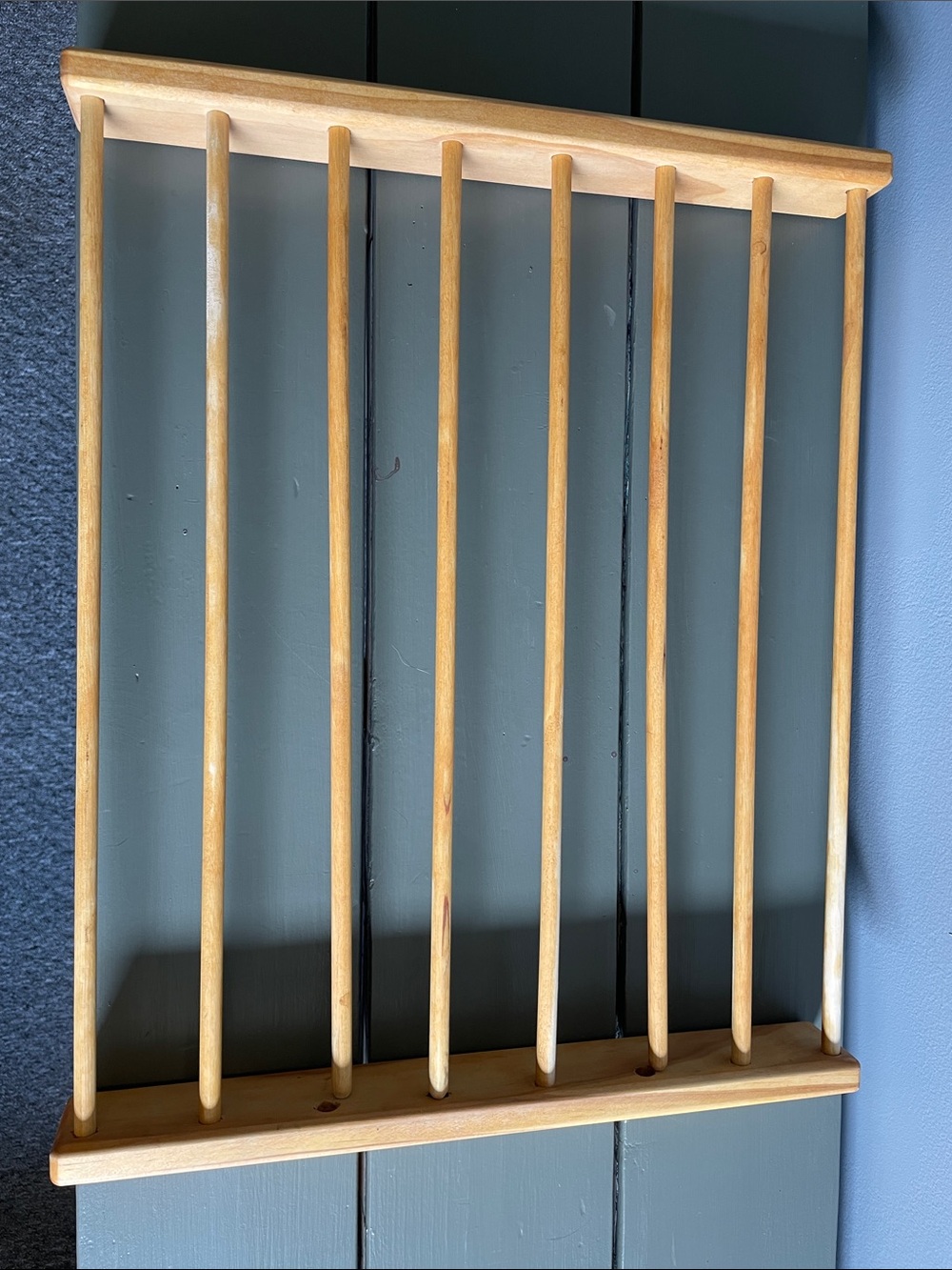 Natural Wood Plate Rack - Light Wood Finish
